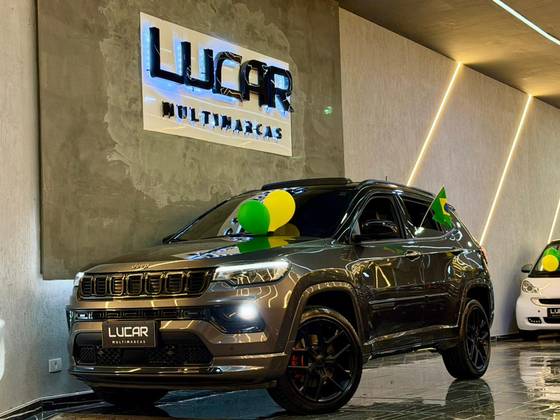 JEEP COMPASS 2.0 HURRICANE 4 TURBO GASOLINA BLACKHAWK AT9 JEEP COMPASS 2.0 HURRICANE 4 TURBO GASOLINA BLACKHAWK AT9